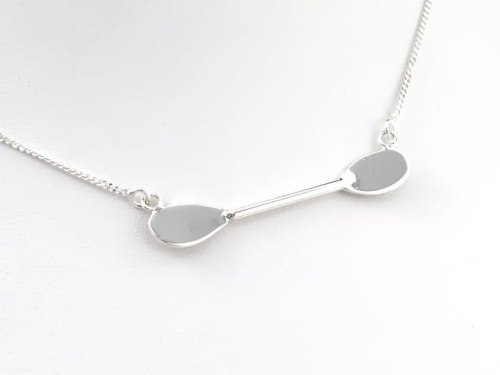 Srebrny naszyjnik z wiosłem