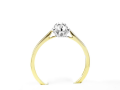 Pierścionek z diamentem