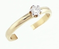 Pierścionek z diamentem
