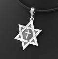 Srebrna Gwiazda Dawida z wpisanym krzyżem