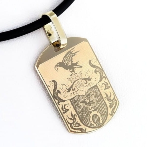 Złoty nieśmiertelnik z herbem