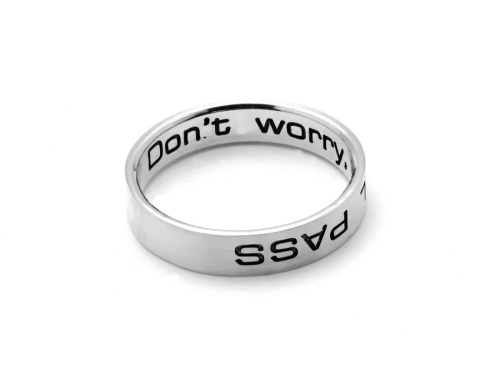 Srebrna obrączka z głębokkim grawerunkiem