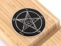 Okultyztyczny amulet z pentagramem
