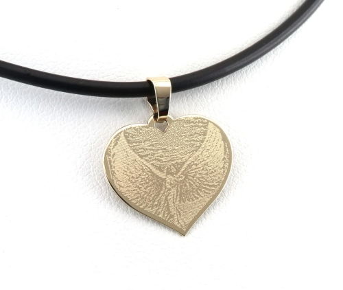 Złote serce z 18 mm z grawerunkiem