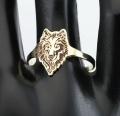 Złoty pierścionek Wilk