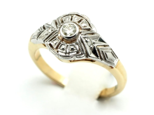 Pierścionek z diamentami