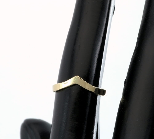 Złoty pierścionek - strzałka