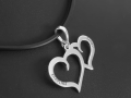 Srebrna zawieszka dwa serca z dedykacją