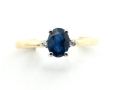Pierścionek z szafirem i cyrkoniami