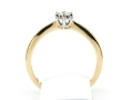 Pierścionek z diamentem