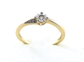 Pierścionek z diamentami
