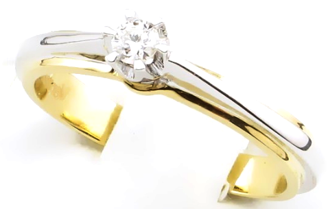 Pierścionek z diamentem