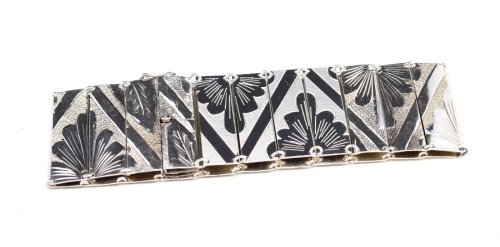 Przedłużenie srebrnej grawerowanej bransolety