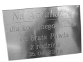 Mosiężna tabliczka z grawerowaną dedykacją 