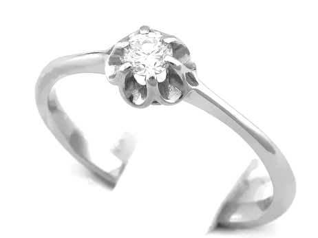 Pierścionek z diamentem