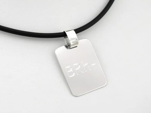 Nieśmiertelnik z grupą krwi