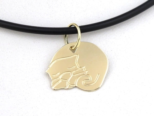 Złota zawieszka kotek