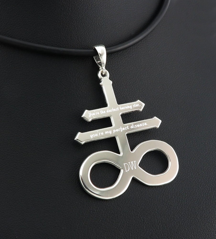 Srebrny krzyż lewiatana