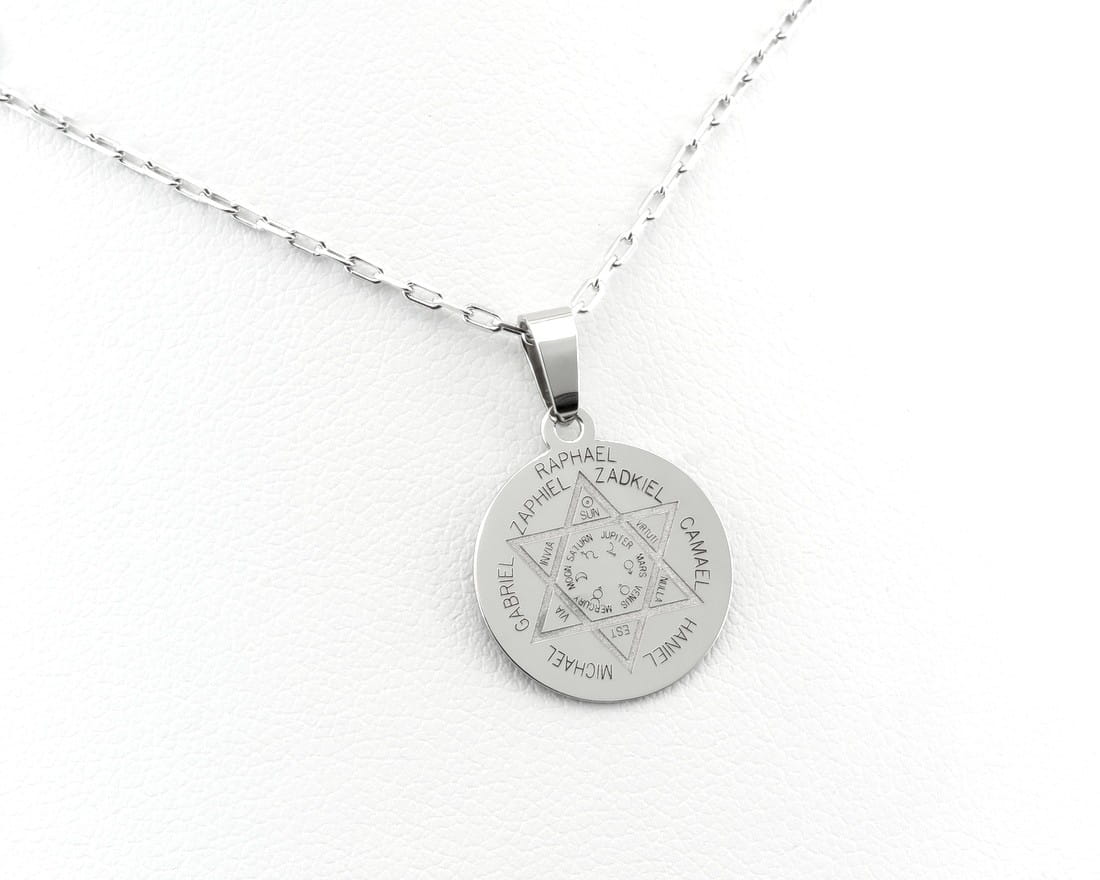 Mniejszy Anielski amulet z białego złota
