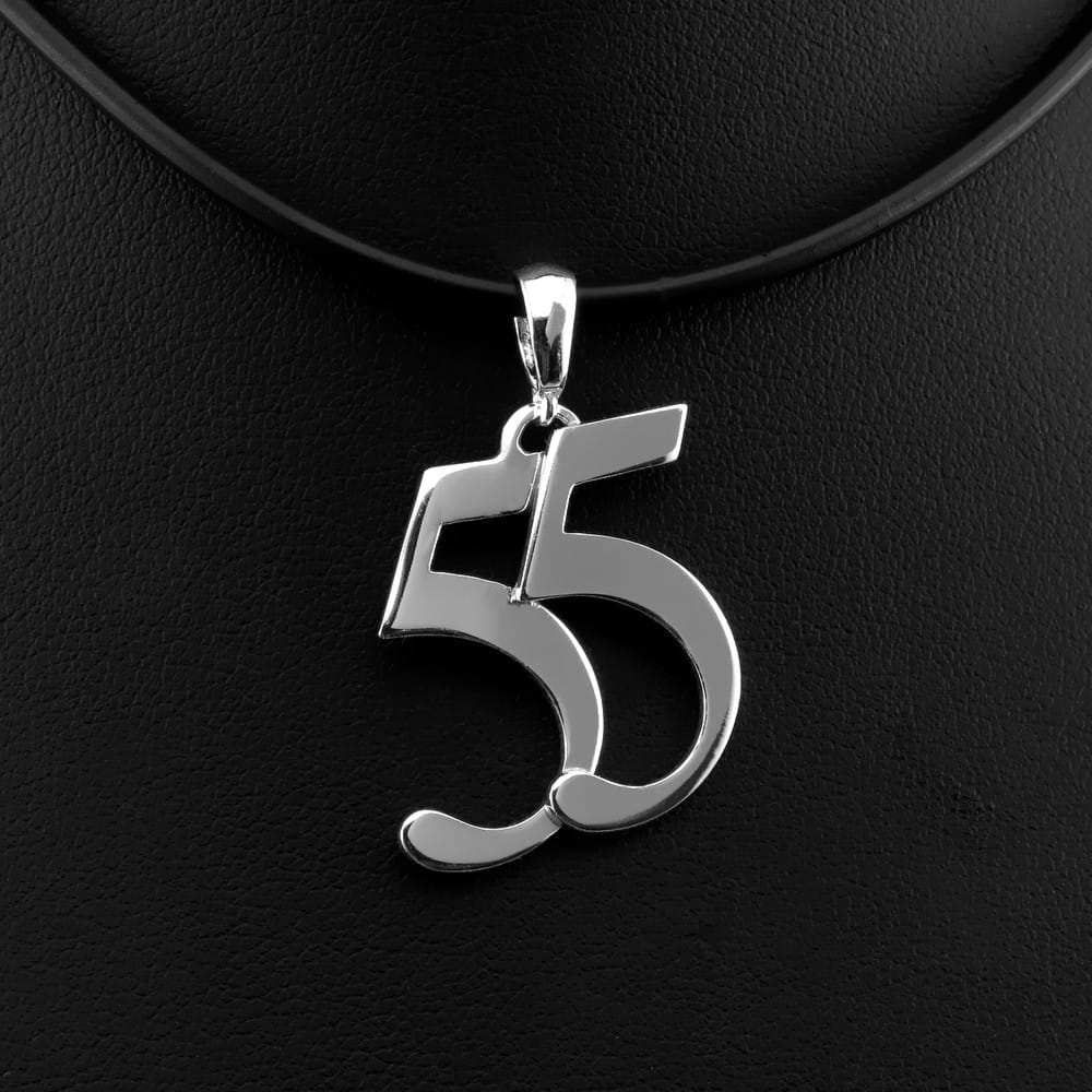 Srebrny wisior 55