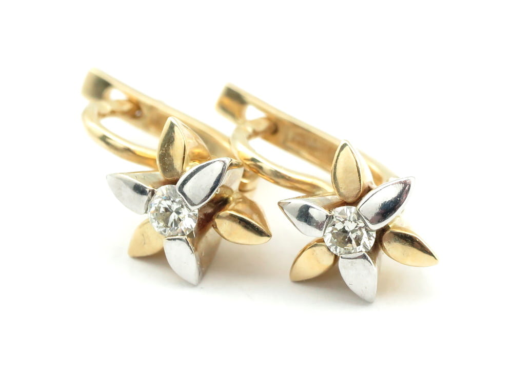 Kolczyki z diamentami