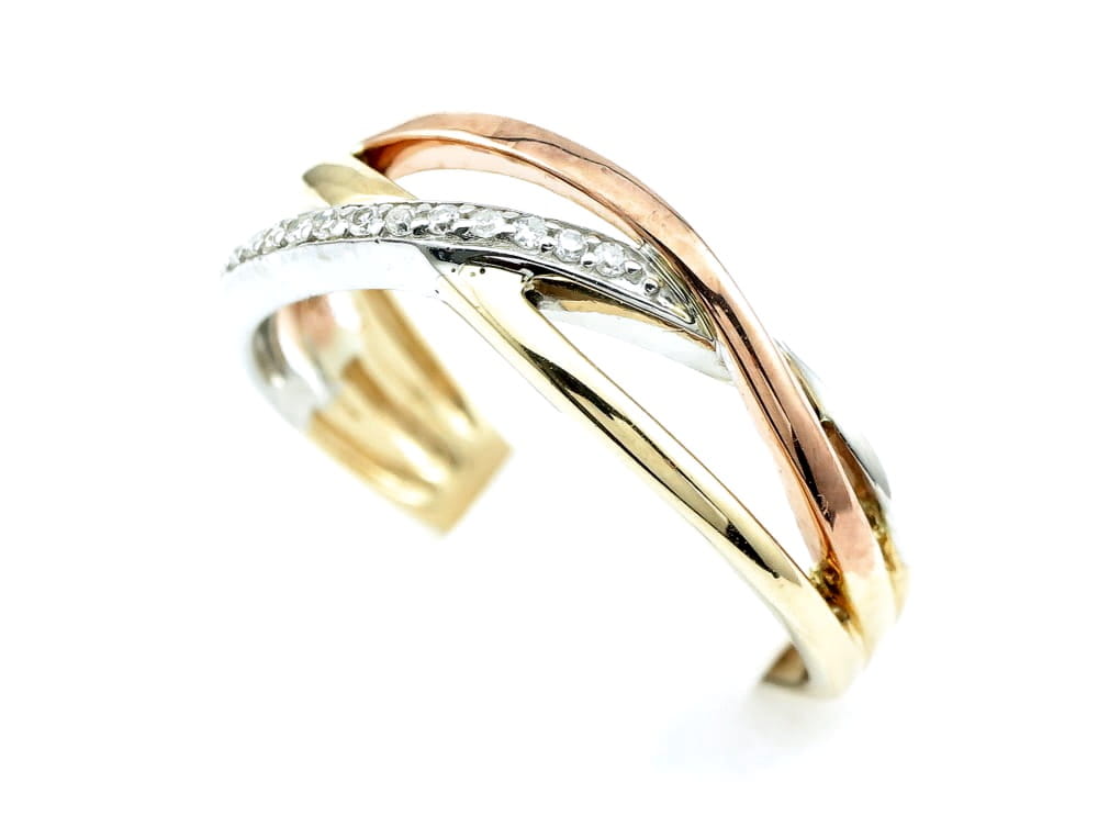 Pierścionek z diamentami